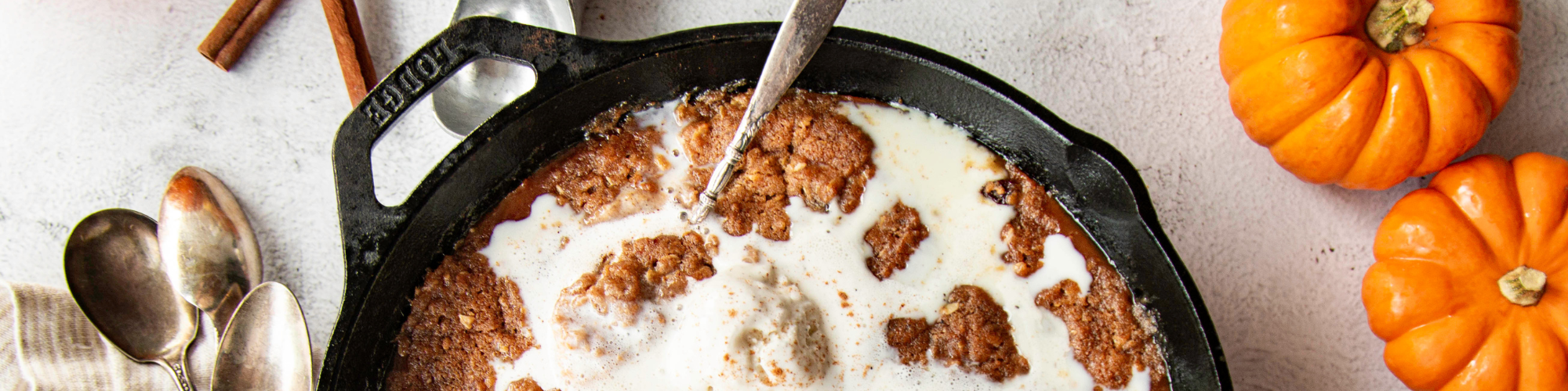 Holiday Cookie Dough Pumpkin Oat Crisp